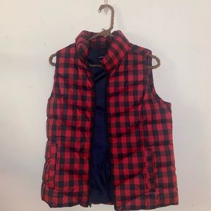 Lands’ End Puffer Vest, size small